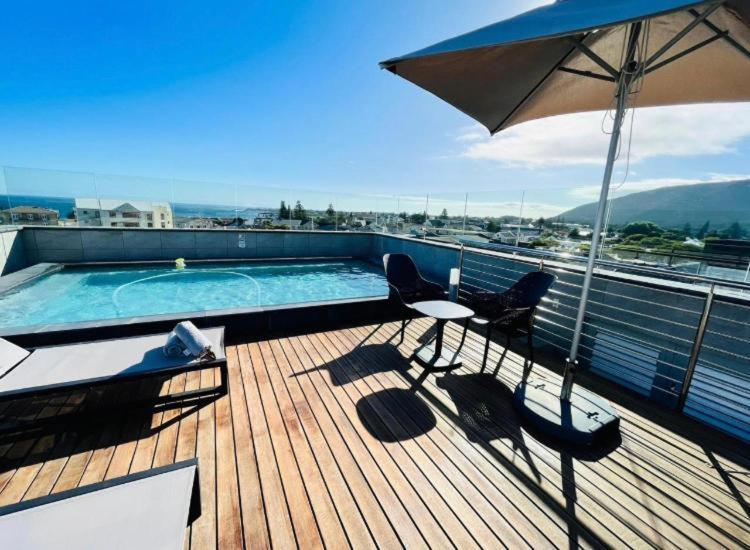 Central Mountain View Apartment, Hermanus Waterfront Exteriör bild