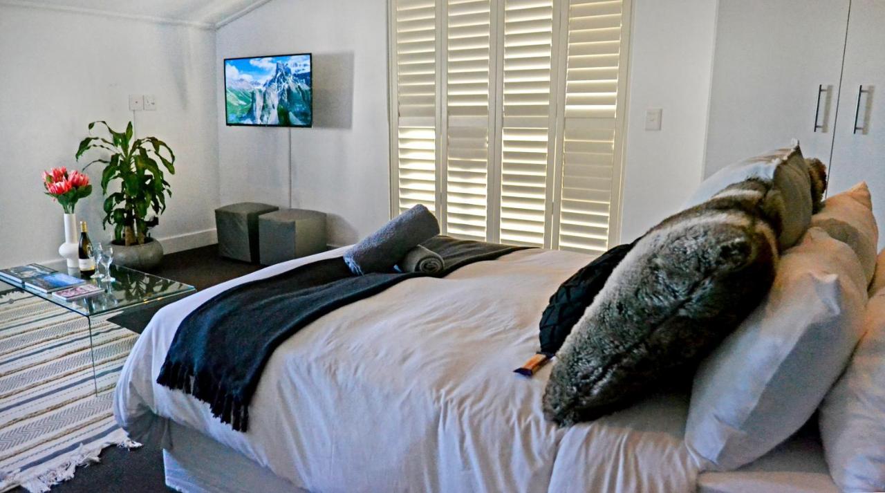 Central Mountain View Apartment, Hermanus Waterfront Exteriör bild