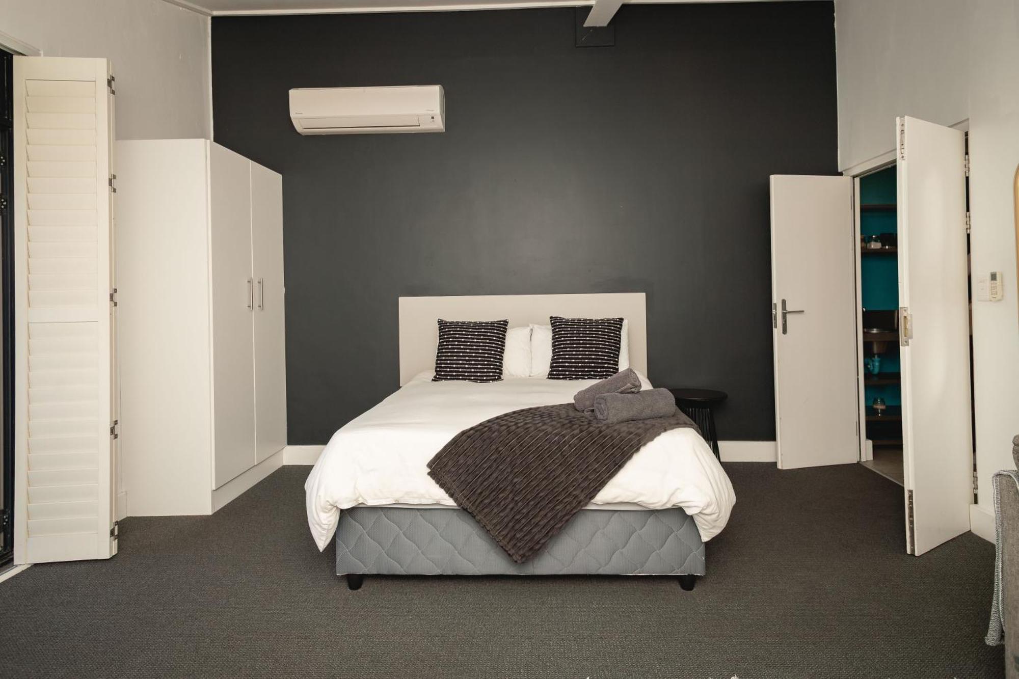Central Mountain View Apartment, Hermanus Waterfront Exteriör bild